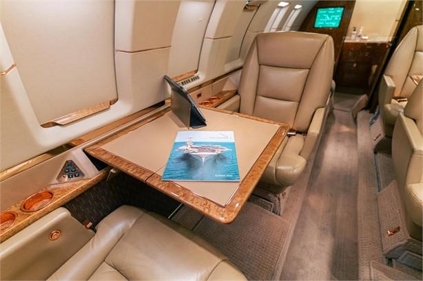 1998 HAWKER 800XP Photo 4