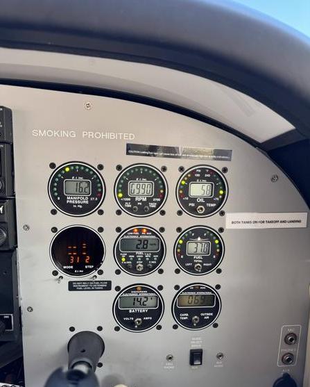 1961 Cessna 182D Photo 6