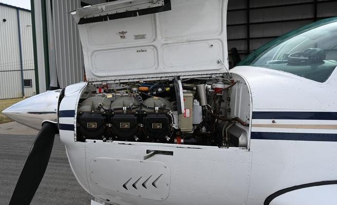 1991 BEECHCRAFT F33A BONANZA Photo 5