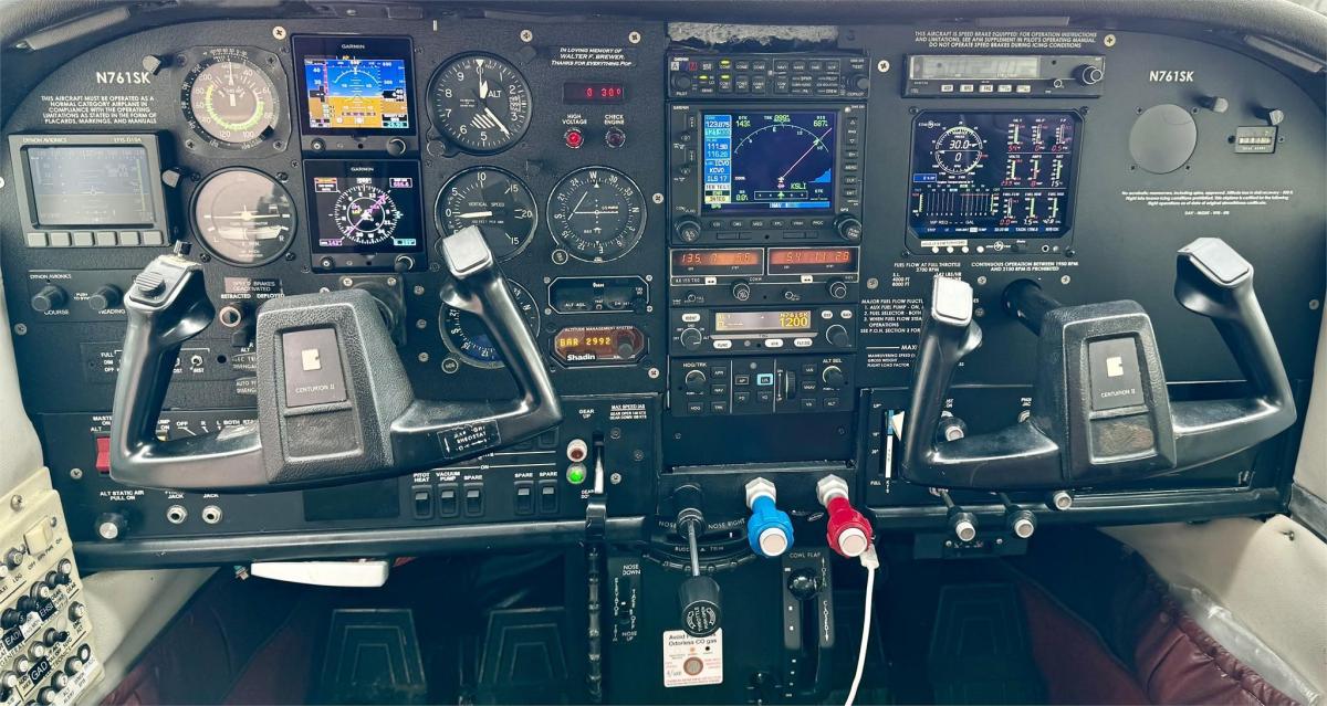 1978 Cessna 210M Photo 3