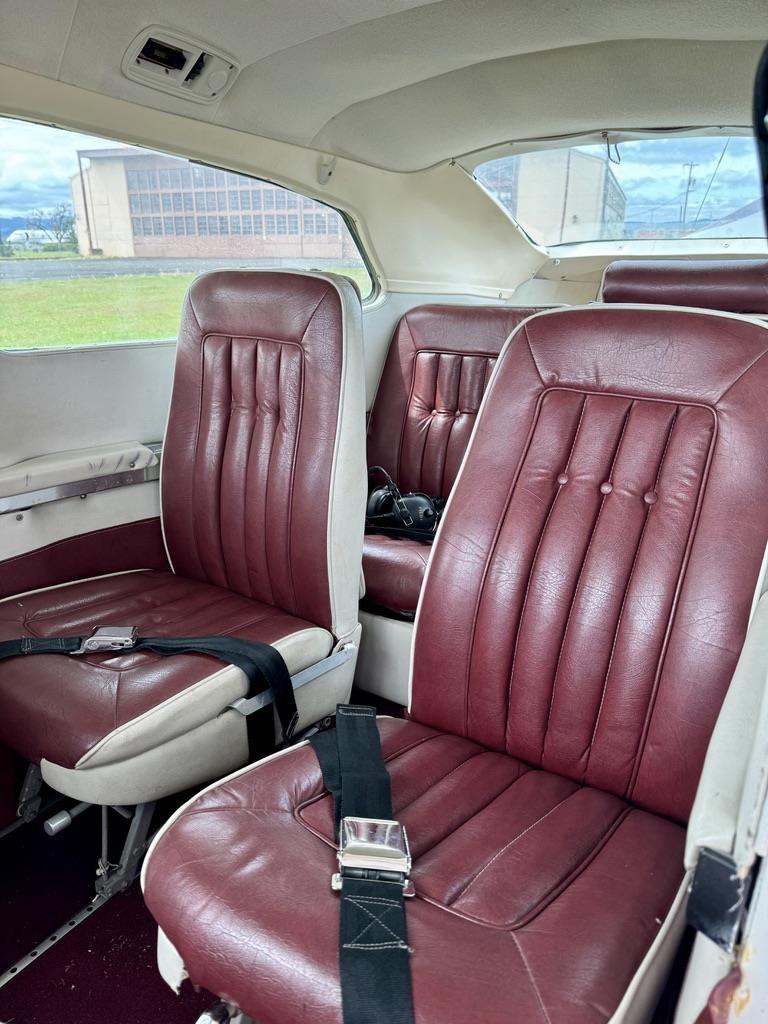 1978 Cessna 210M Photo 3