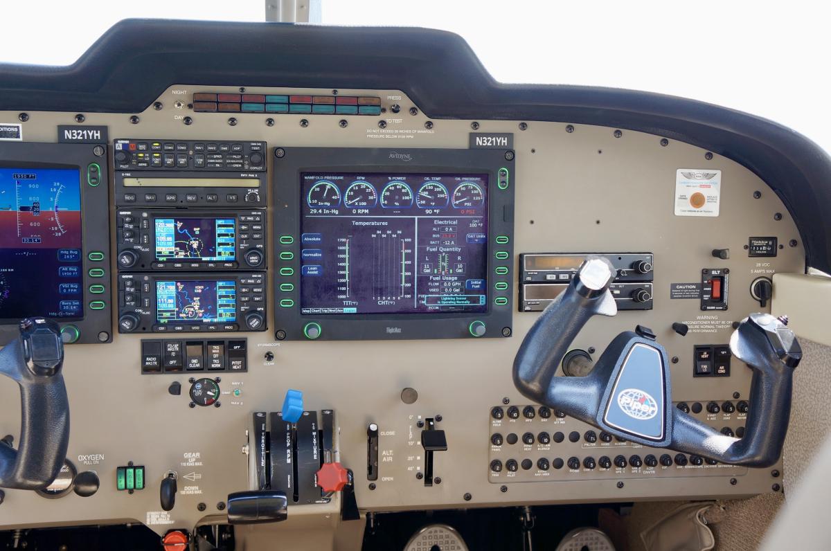 2005 Piper Saratoga II TC Photo 4