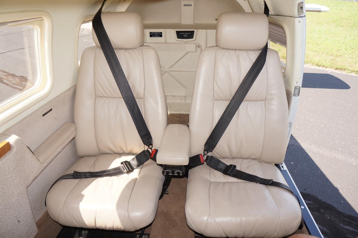 2005 Piper Saratoga II TC Photo 5
