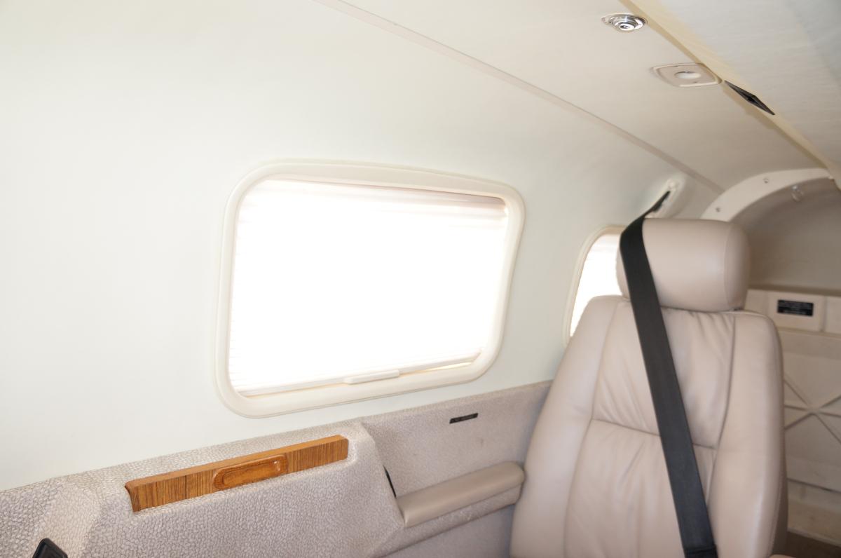 2005 Piper Saratoga II TC Photo 4