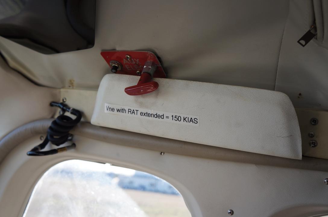1979 Cessna P210N Photo 2