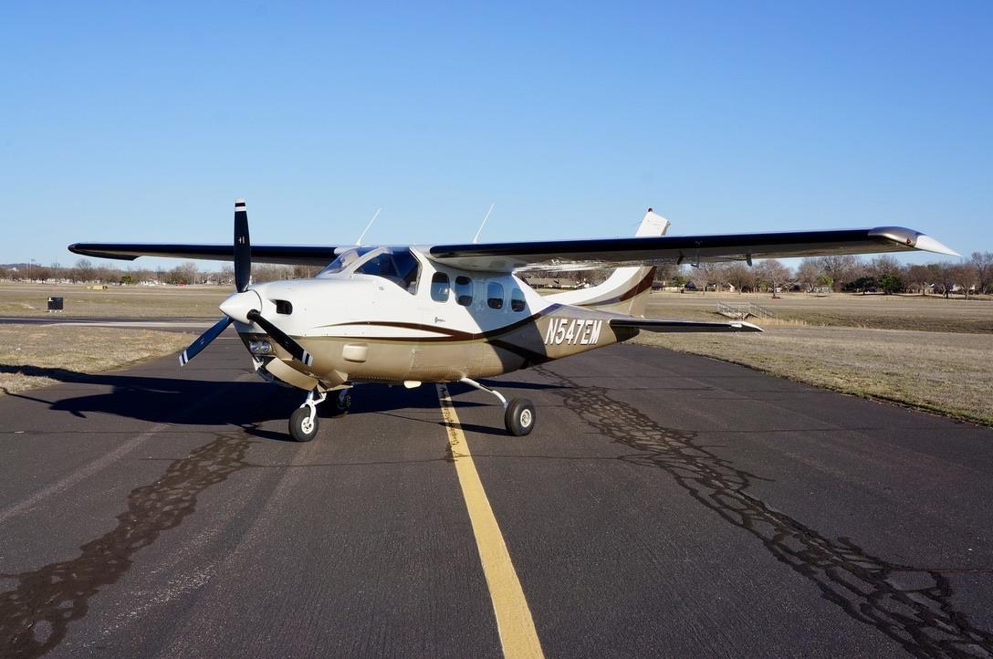 1979 Cessna P210N Photo 4
