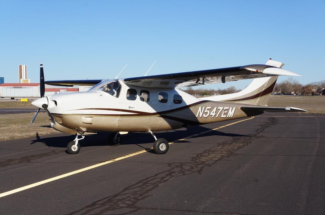 1979 Cessna P210N Photo 4