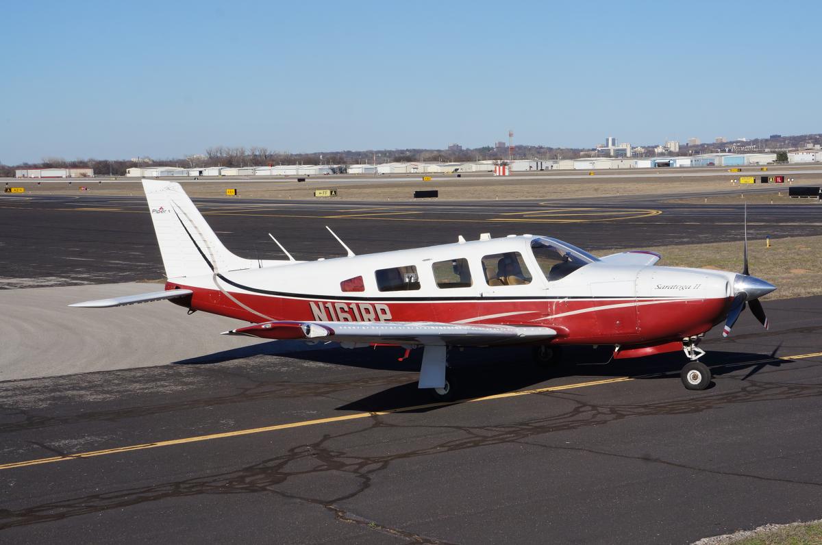 1982 Piper Saratoga SP Photo 5