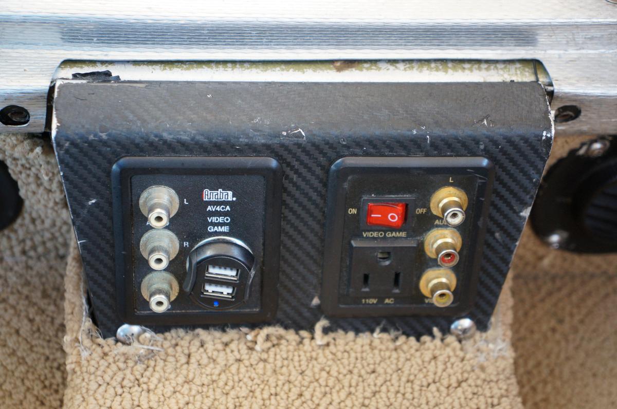 1982 Piper Saratoga SP Photo 5