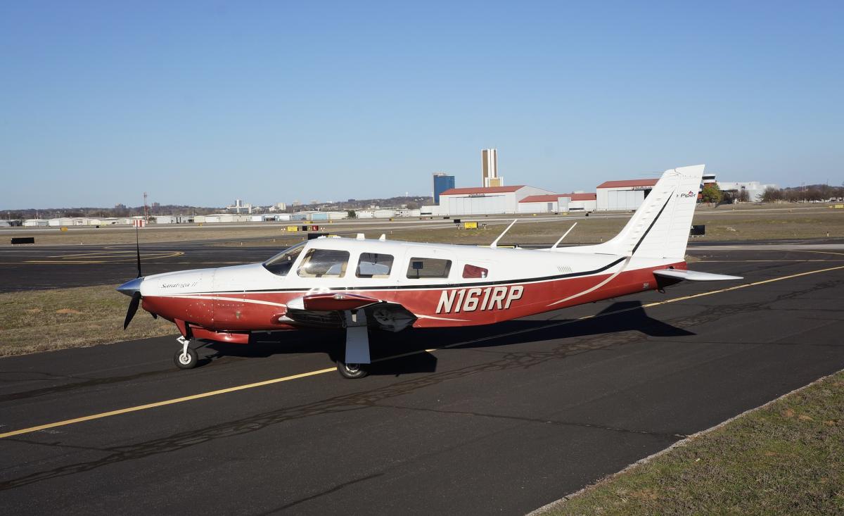 1982 Piper Saratoga SP Photo 2