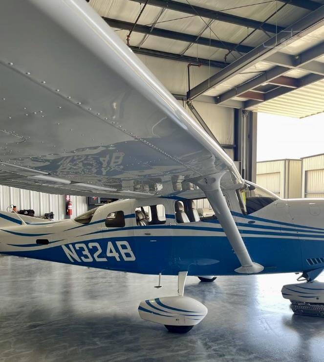 2005 Cessna Turbo 206H Stationair Photo 2
