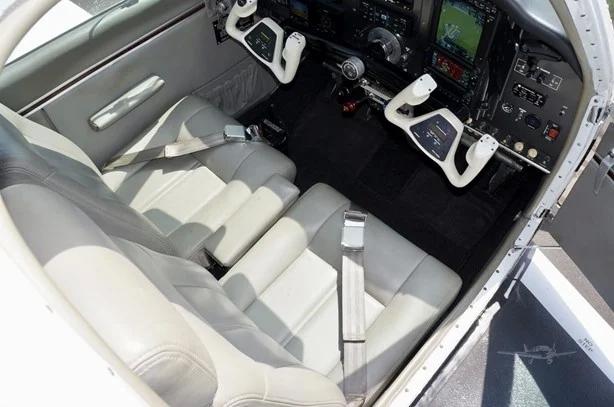 1968 BEECHCRAFT 36 BONANZA Photo 4