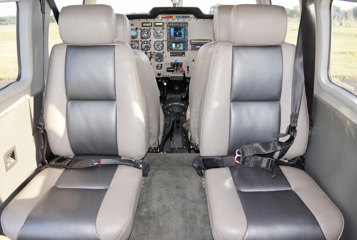 2003 Piper 6XT Photo 7