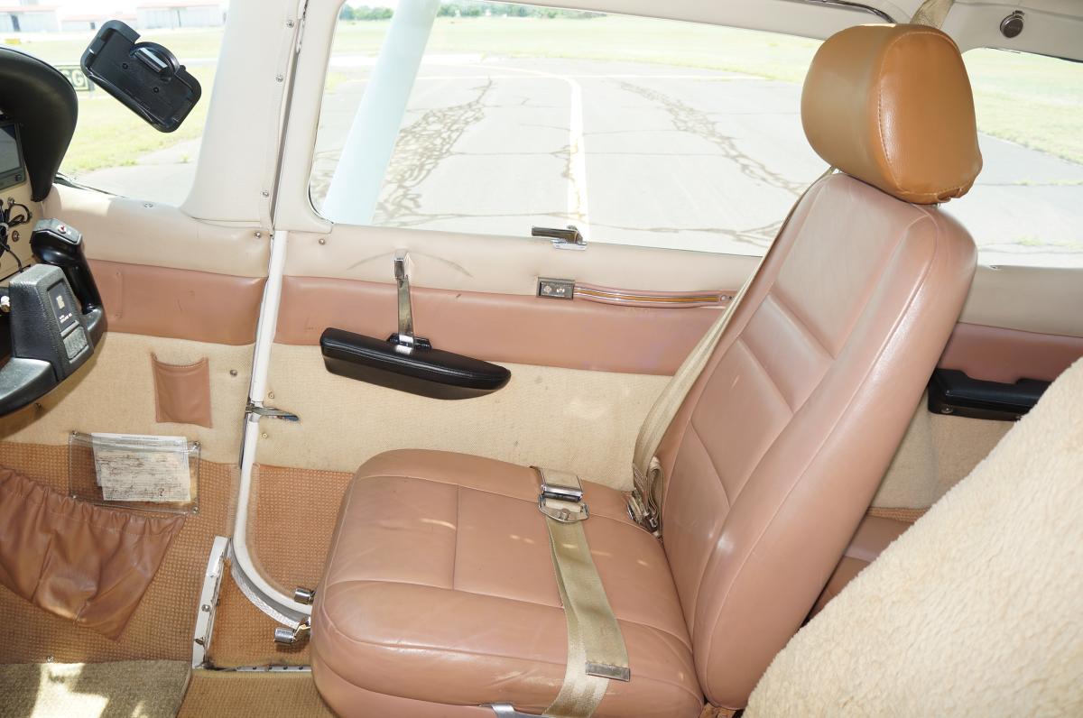 1979 Cessna R182RG Skylane Photo 2