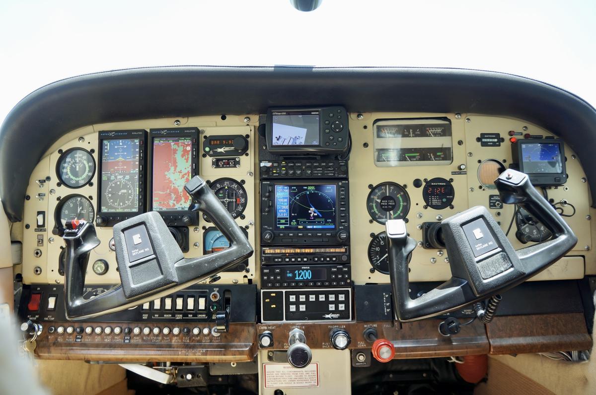 1979 Cessna R182RG Skylane Photo 5