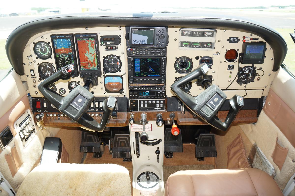 1979 Cessna R182RG Skylane Photo 7