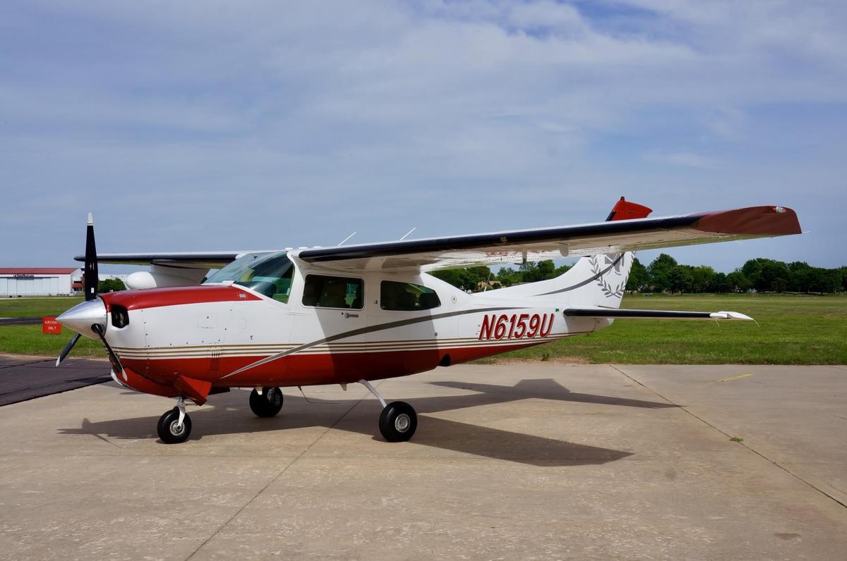 1985 Cessna Turbo 210R Photo 5