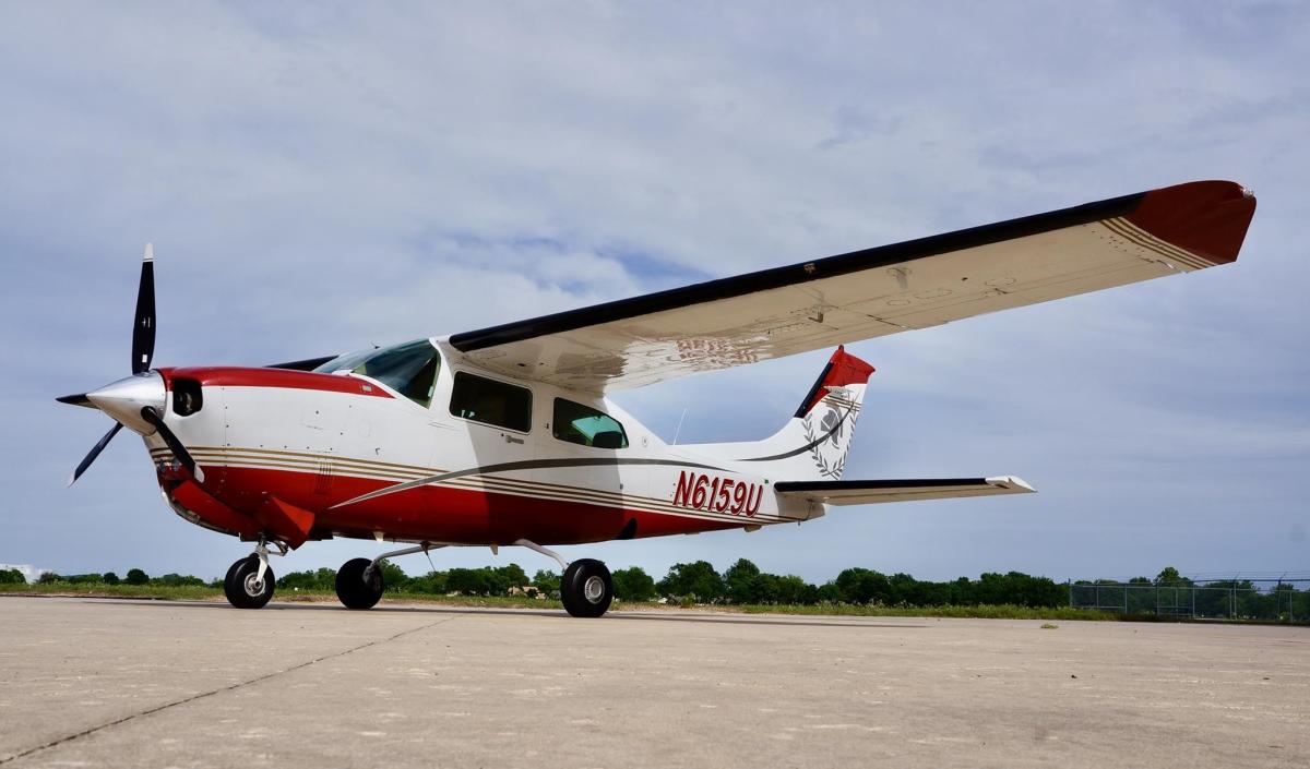 1985 Cessna Turbo 210R Photo 4