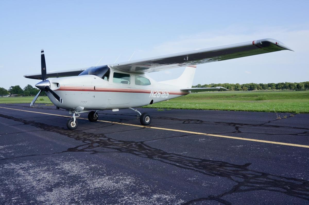 1976 Cessna Turbo 210L Photo 4