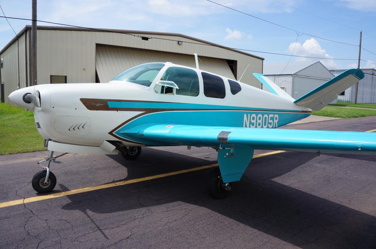 1960 Beechcraft M35 Bonanza Photo 6