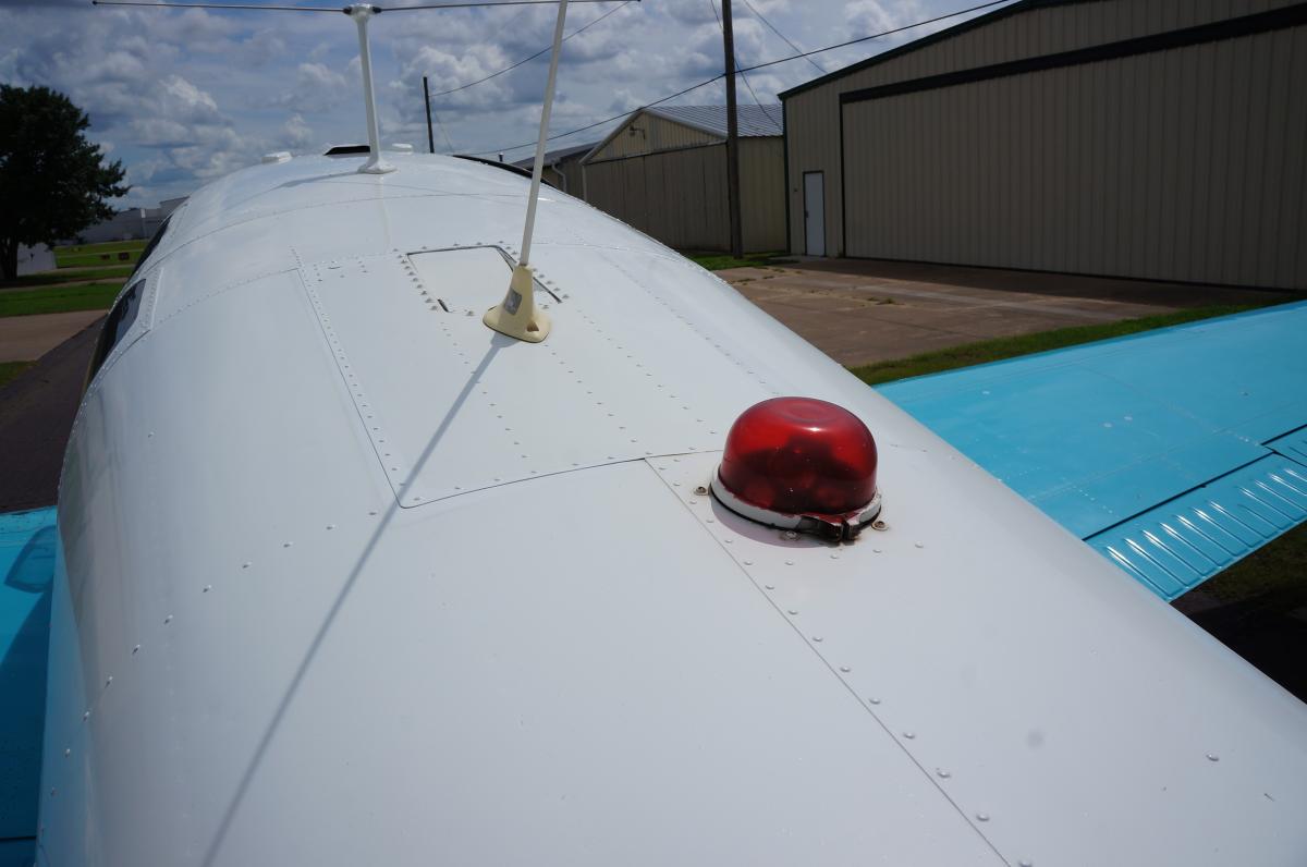 1960 Beechcraft M35 Bonanza Photo 7