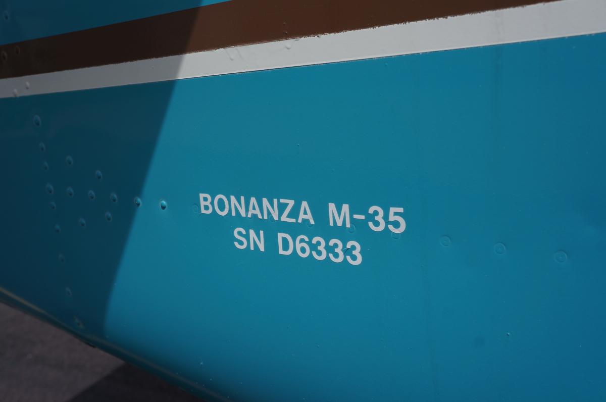 1960 Beechcraft M35 Bonanza Photo 6