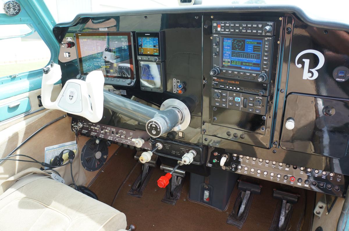 1960 Beechcraft M35 Bonanza Photo 2