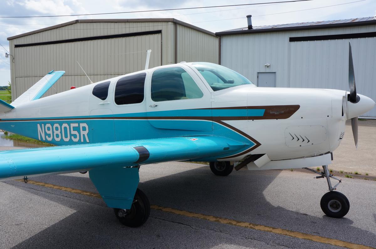 1960 Beechcraft M35 Bonanza Photo 4