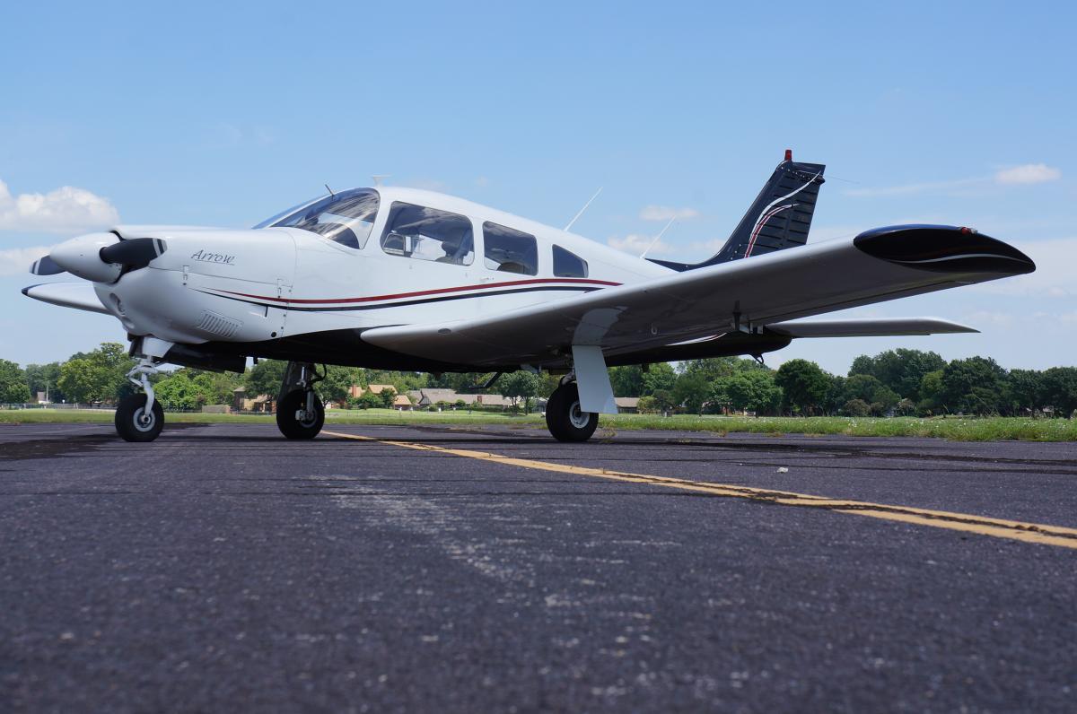 1976 Piper Arrow II Photo 2