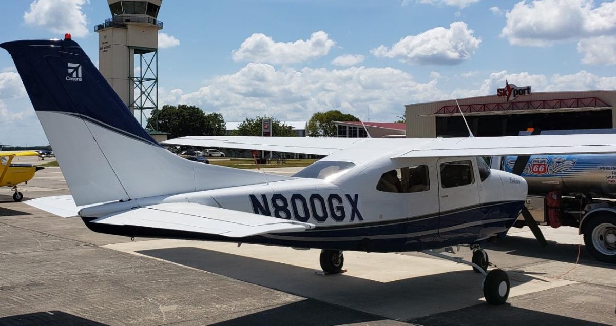 1974 Cessna 210L Photo 2