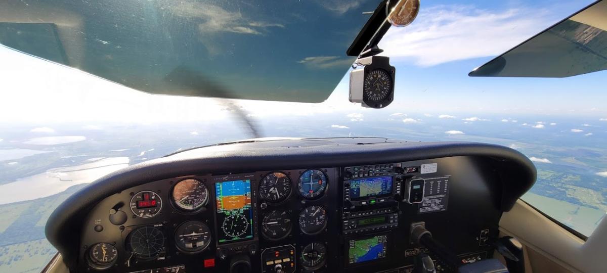 1974 Cessna 210L Photo 4