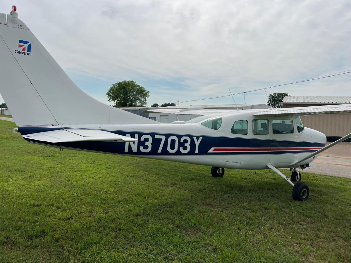 1963 Cessna 210C Photo 5
