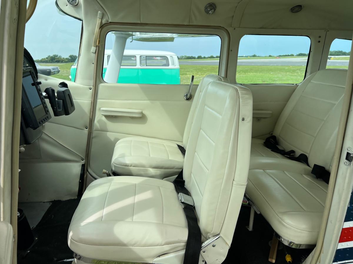 1963 Cessna 210C Photo 7