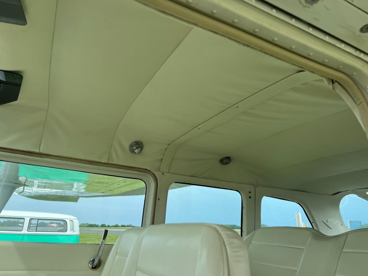 1963 Cessna 210C Photo 2