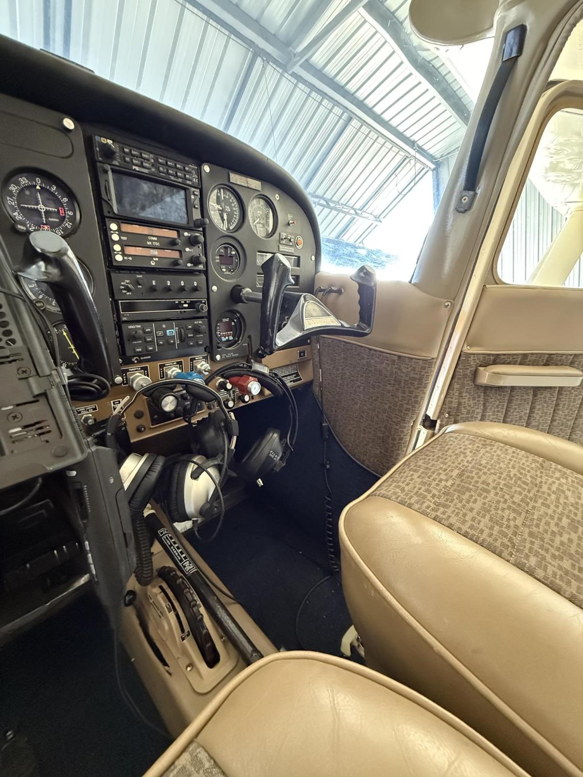 1970 Cessna A185E Skywagon Photo 3