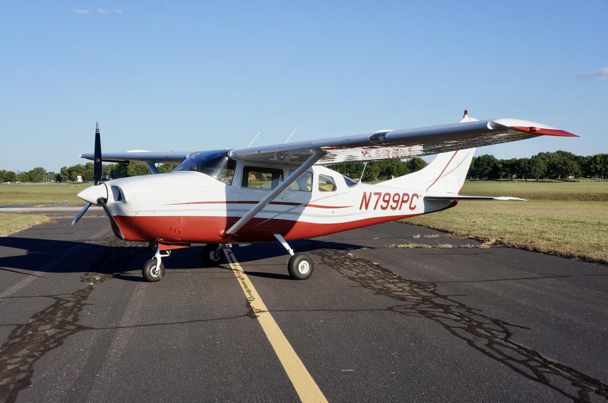 1966 Cessna Turbo 210F Photo 3