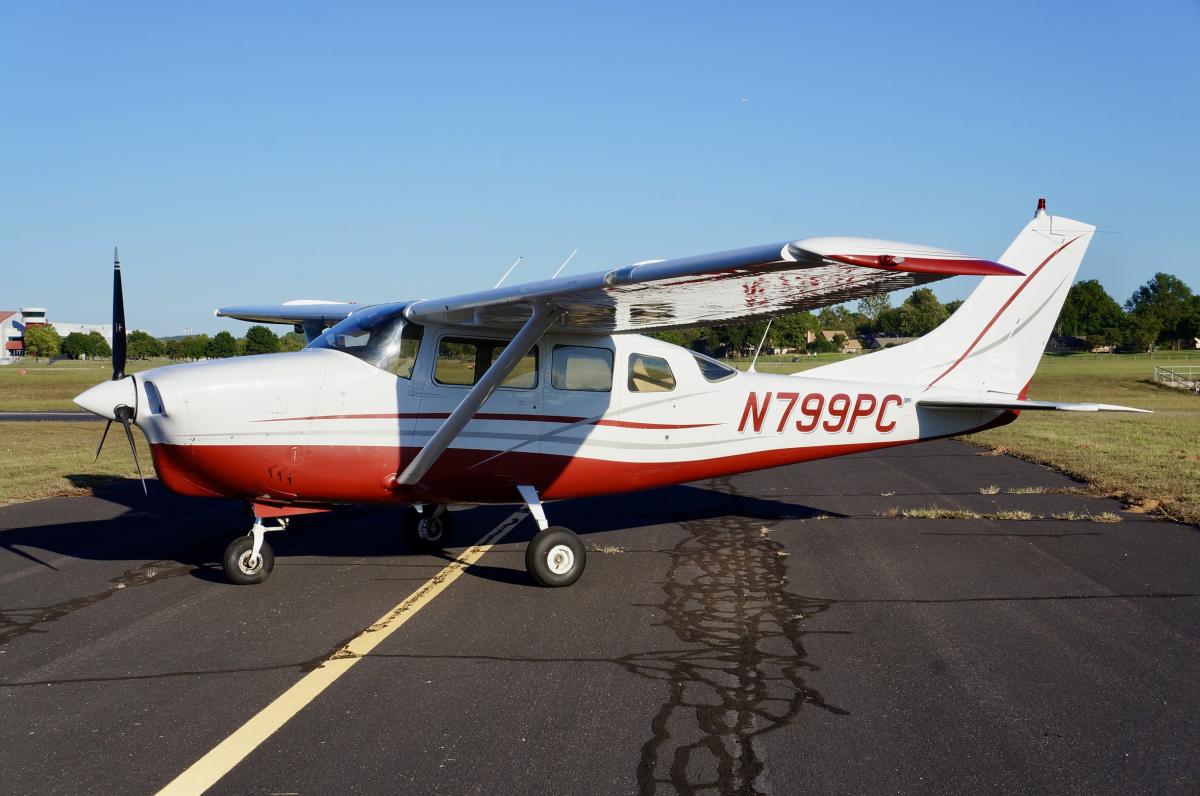 1966 Cessna Turbo 210F Photo 4