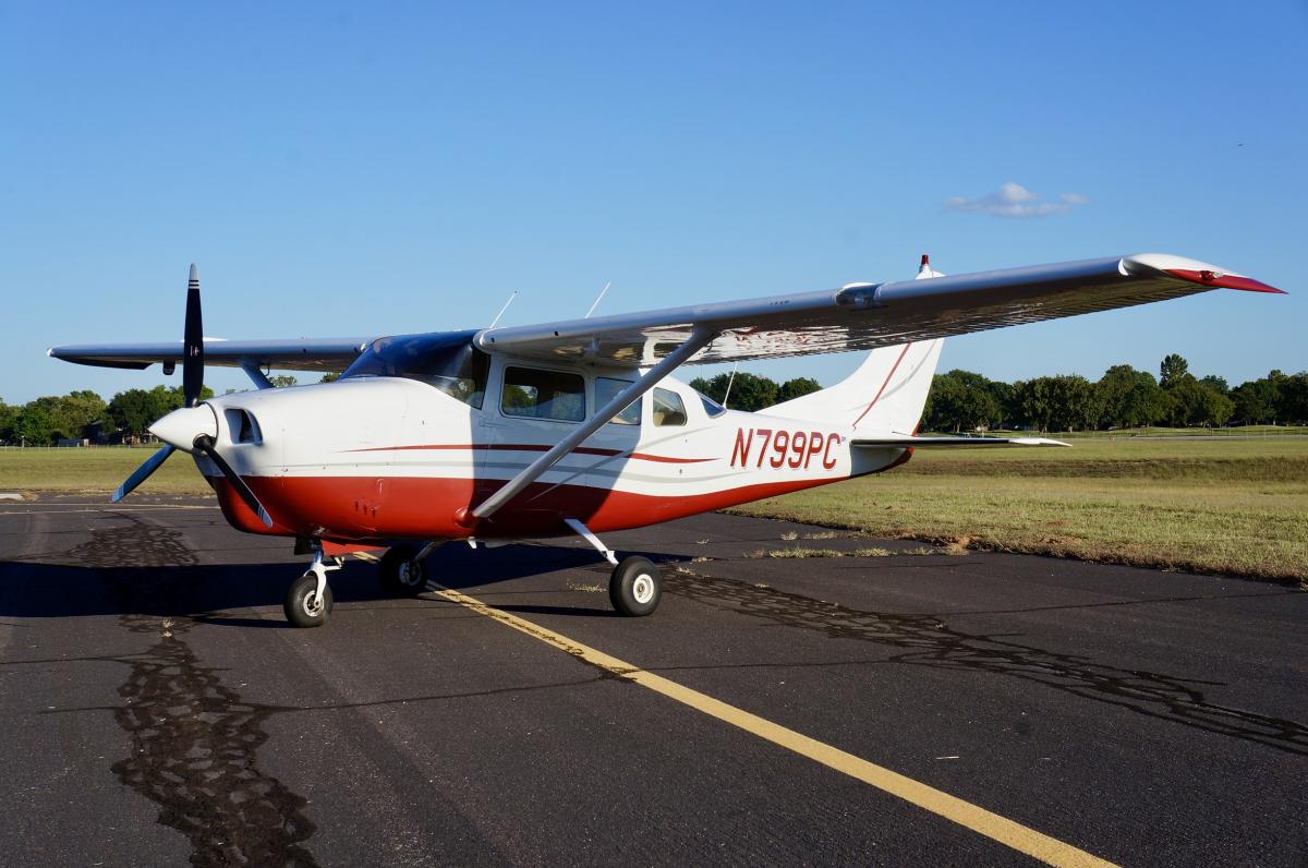 1966 Cessna Turbo 210F Photo 4