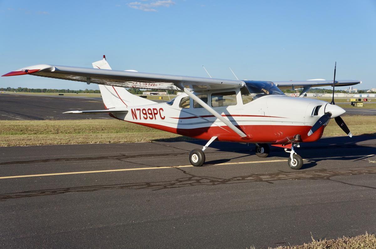 1966 Cessna Turbo 210F Photo 3