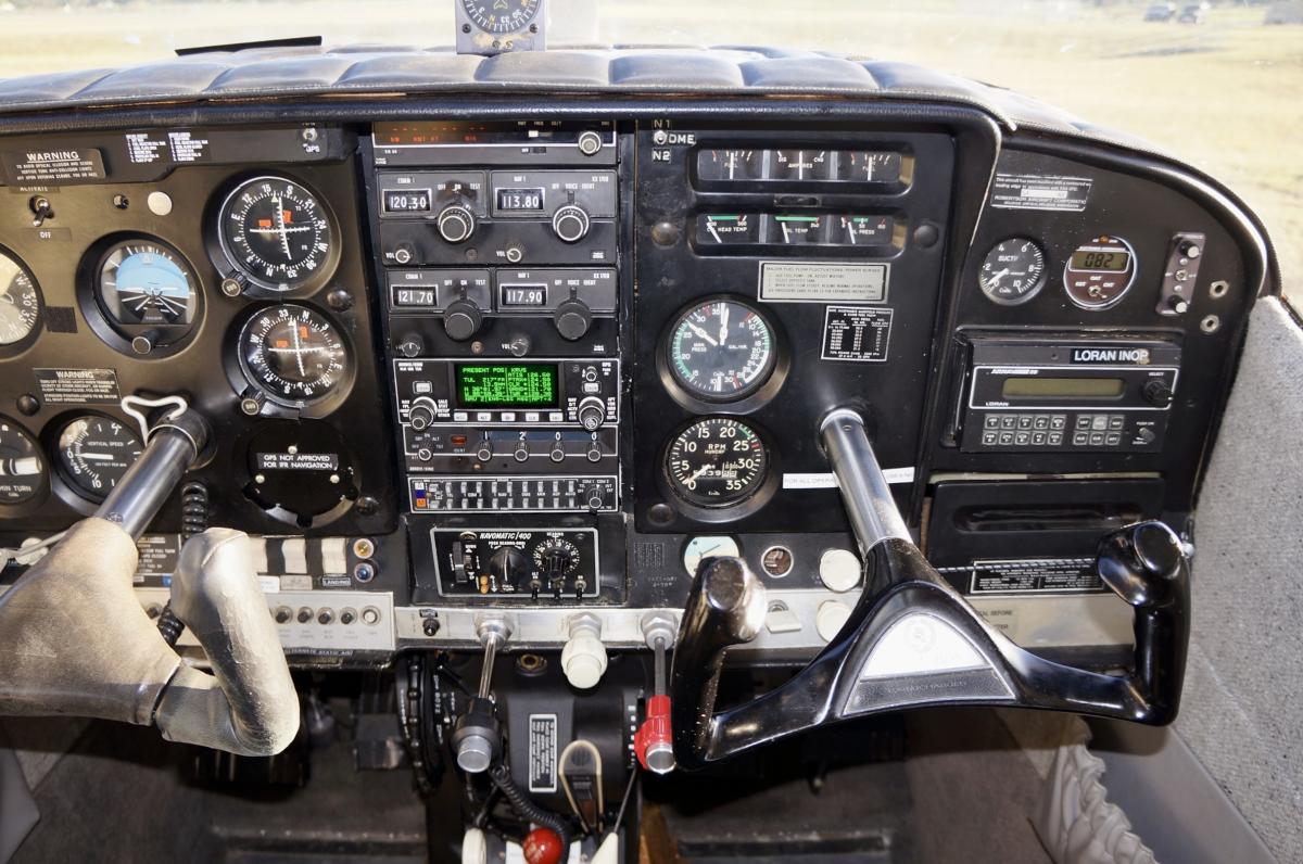 1966 Cessna Turbo 210F Photo 4