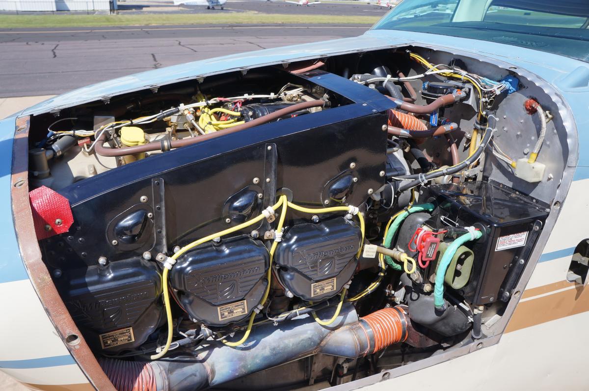 1981 Cessna T210N Photo 5