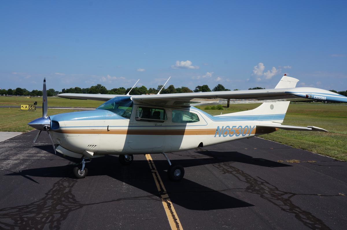 1981 Cessna T210N Photo 3