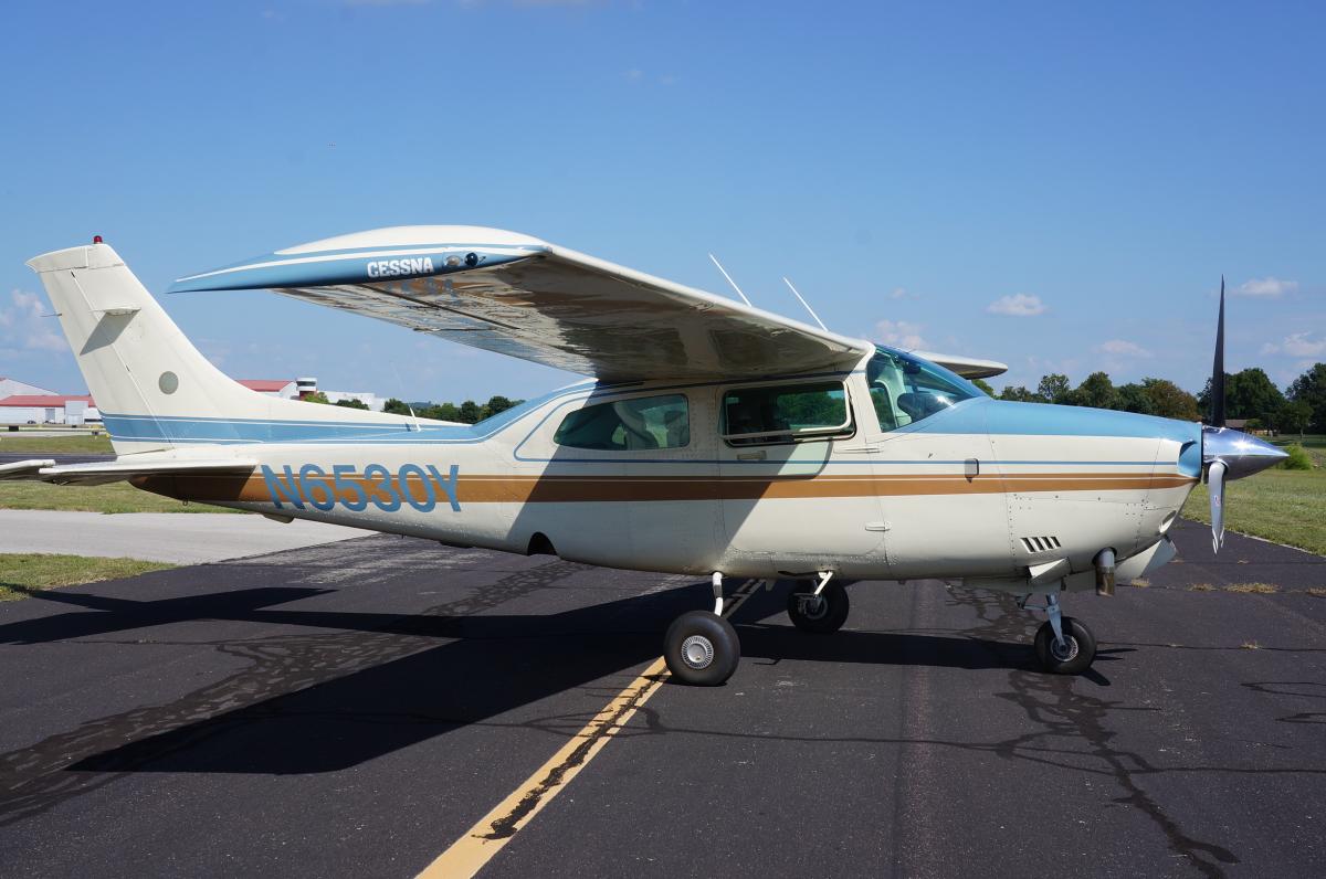 1981 Cessna T210N Photo 3