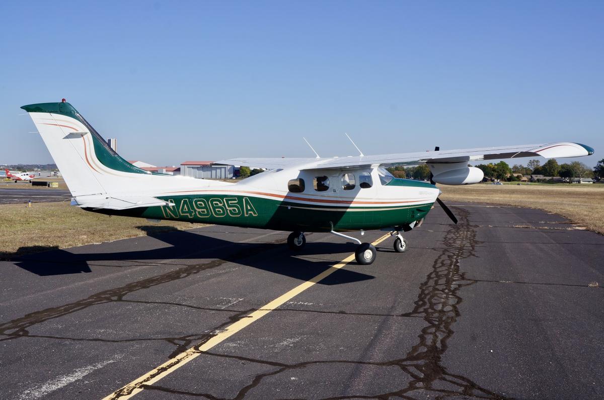 1983 Cessna P210N Photo 3
