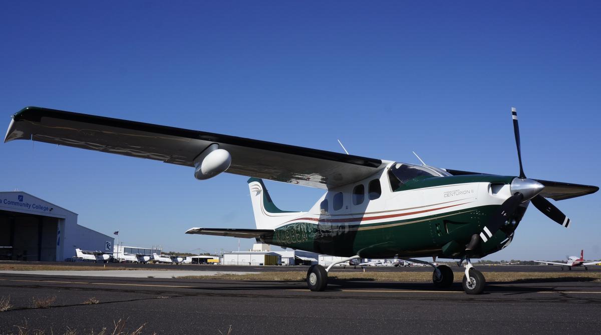 1983 Cessna P210N Photo 3