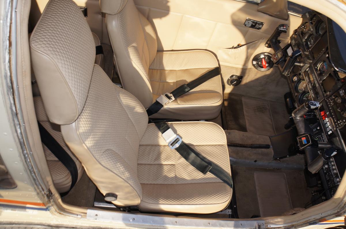 1977 Piper Turbo Arrow III Photo 4