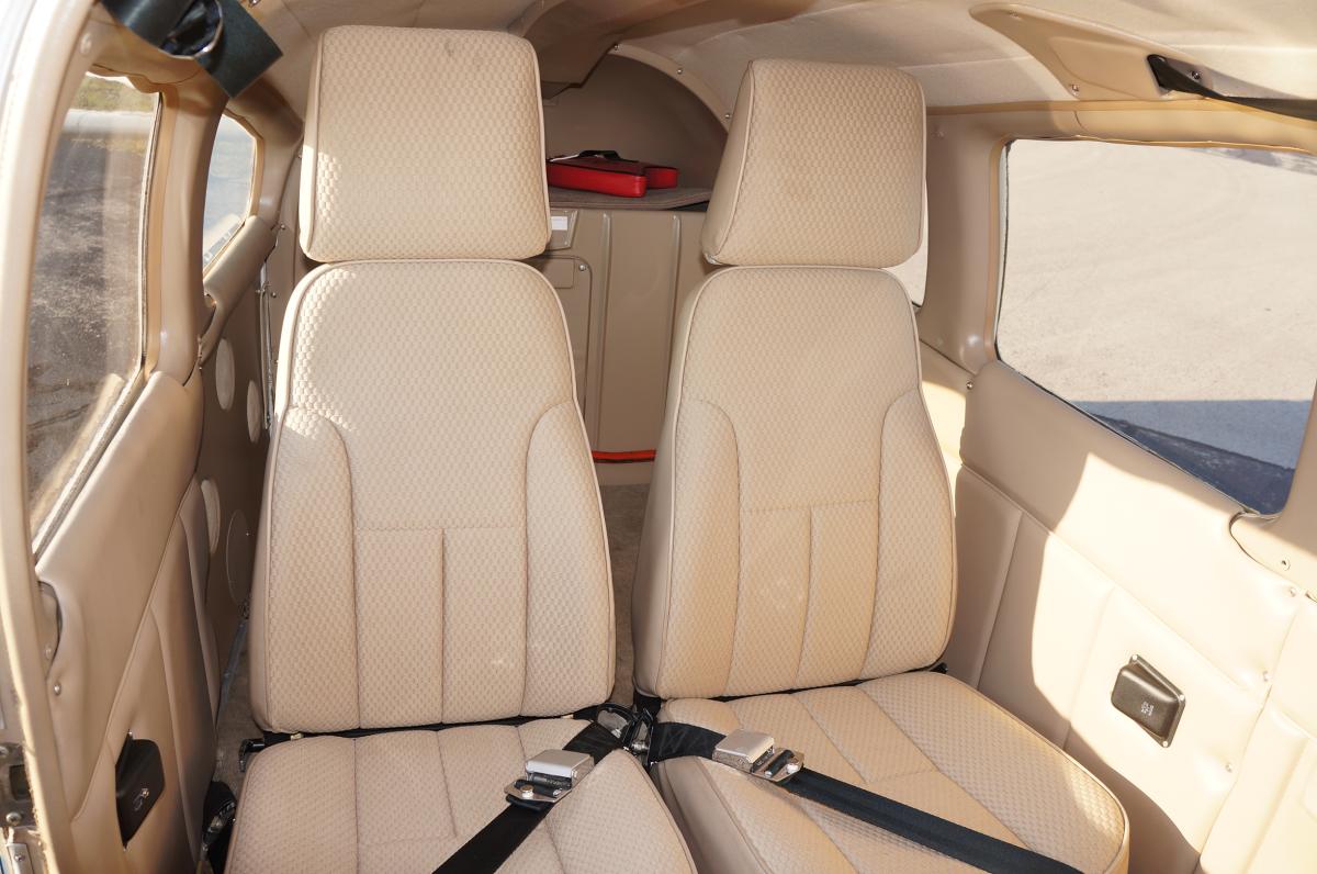 1977 Piper Turbo Arrow III Photo 4