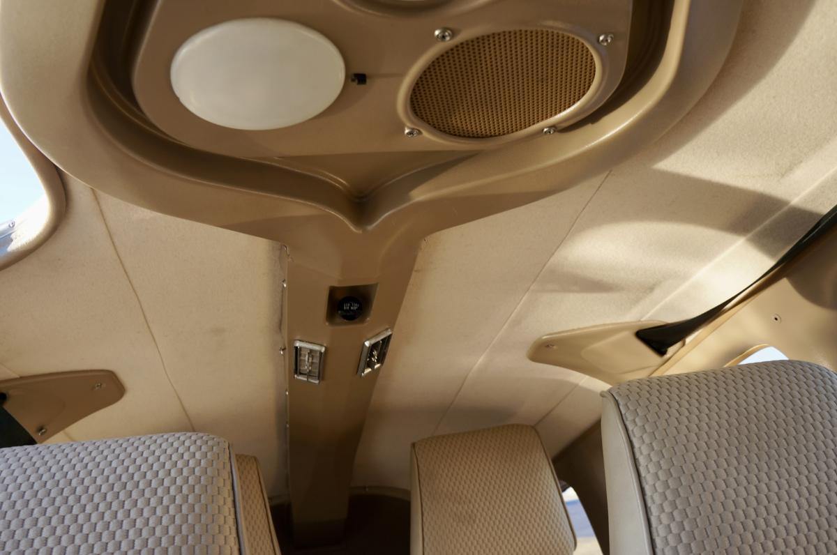 1977 Piper Turbo Arrow III Photo 5