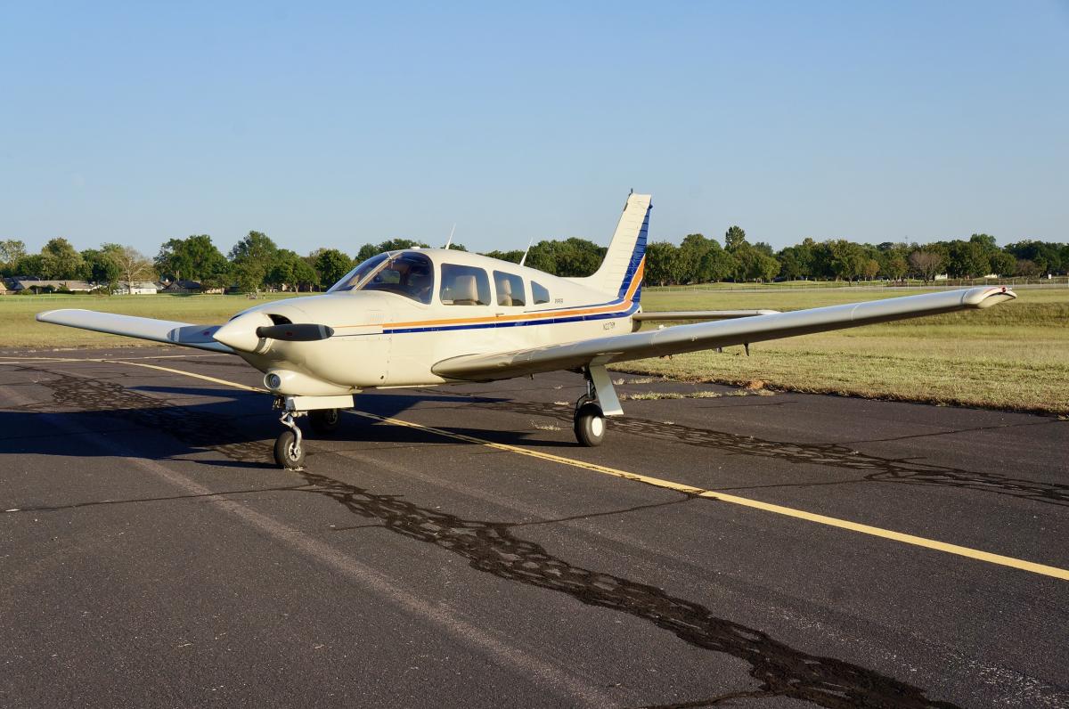 1977 Piper Turbo Arrow III Photo 7