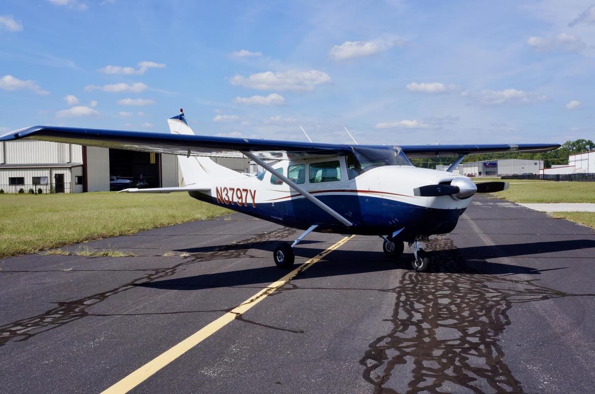 1964 Cessna 210D Photo 5